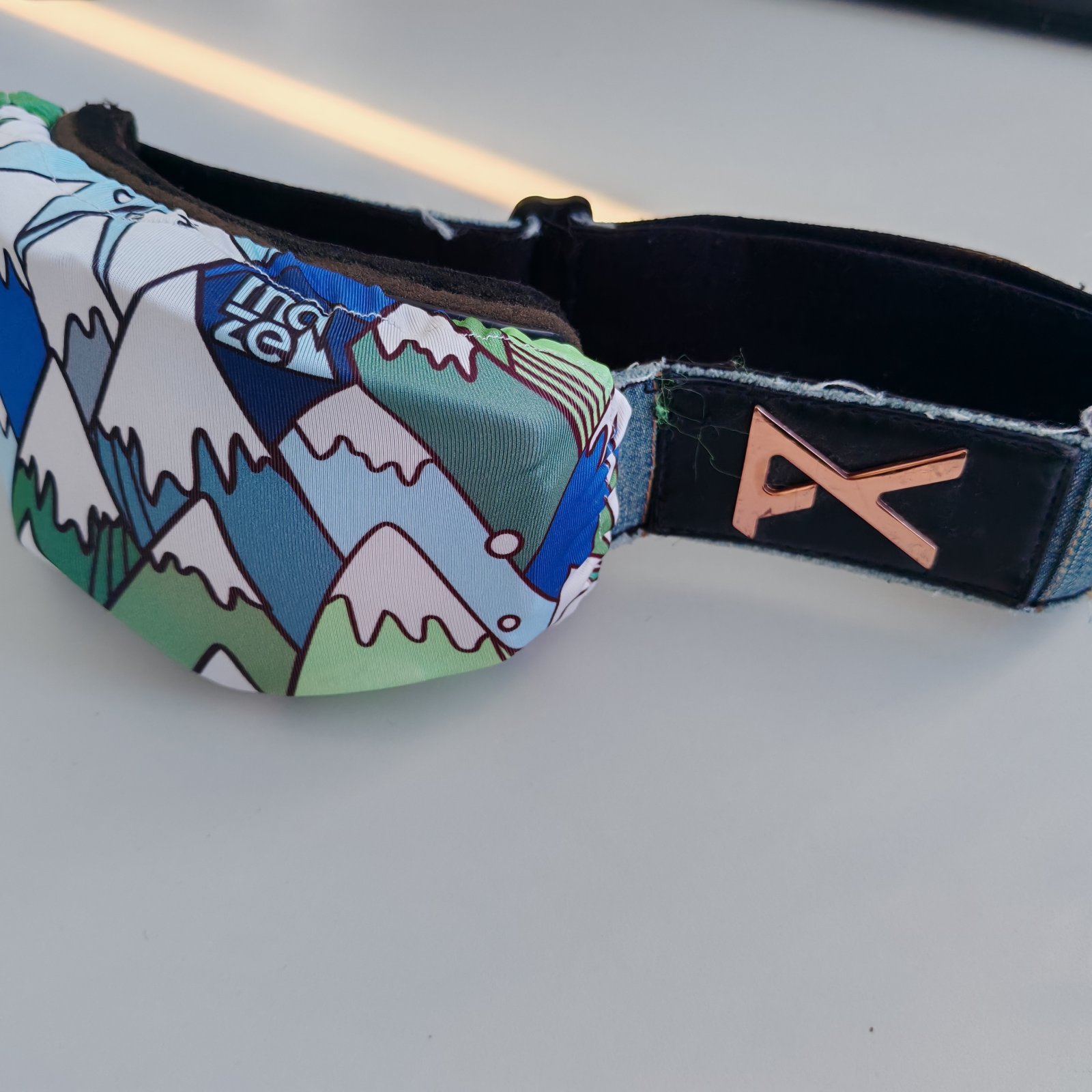 ПРОТЕКТОР ЗА ОЧИЛА MAZE